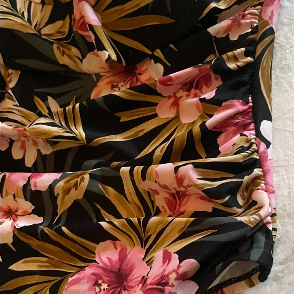 Kona Sol Black Floral Bikini - Picture 4 of 8